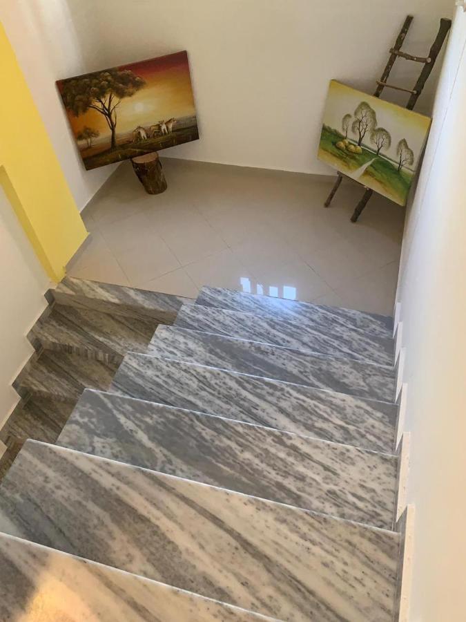 Kenza Apartments Sarande Bagian luar foto