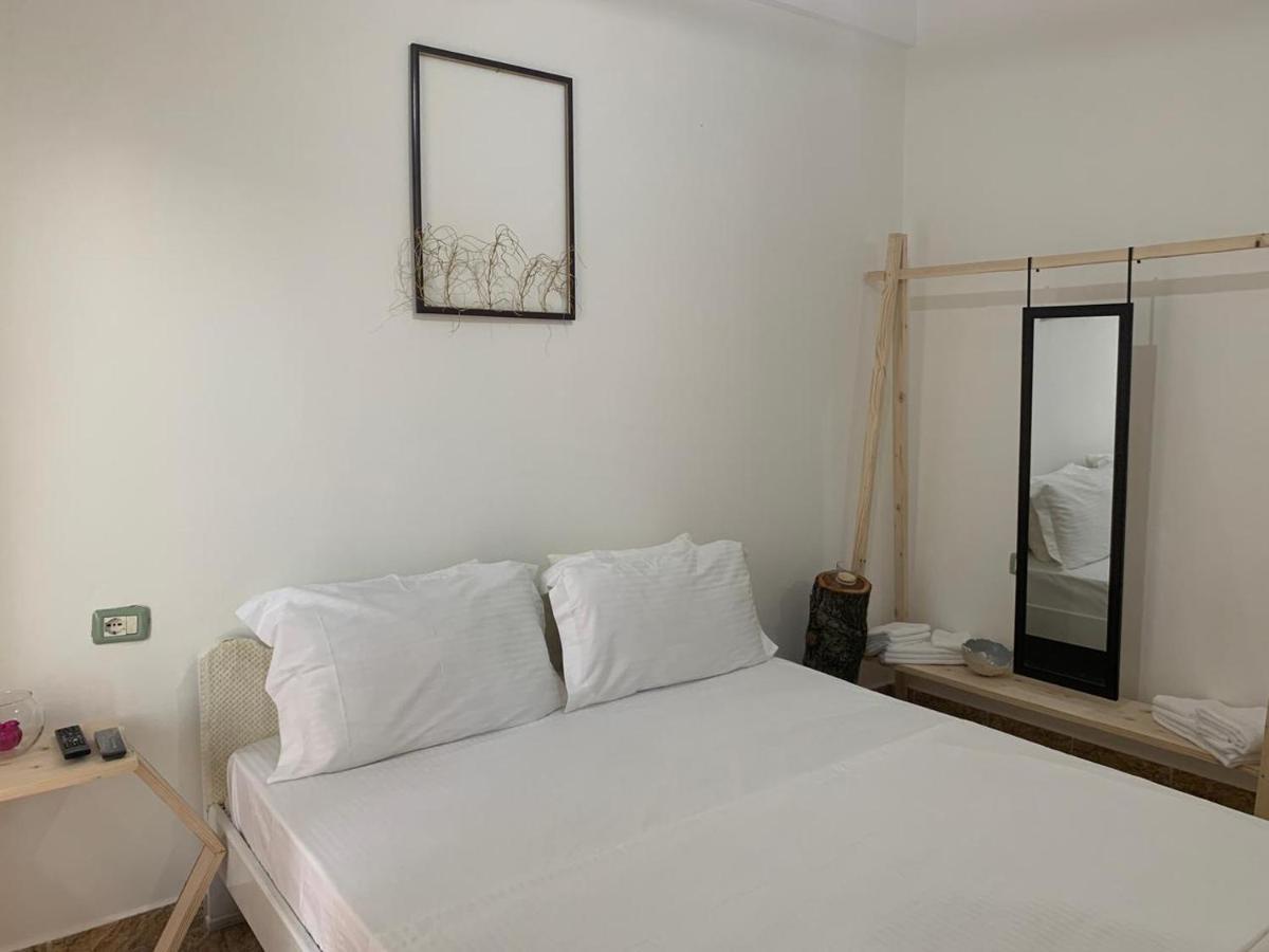 Kenza Apartments Sarande Ruang foto