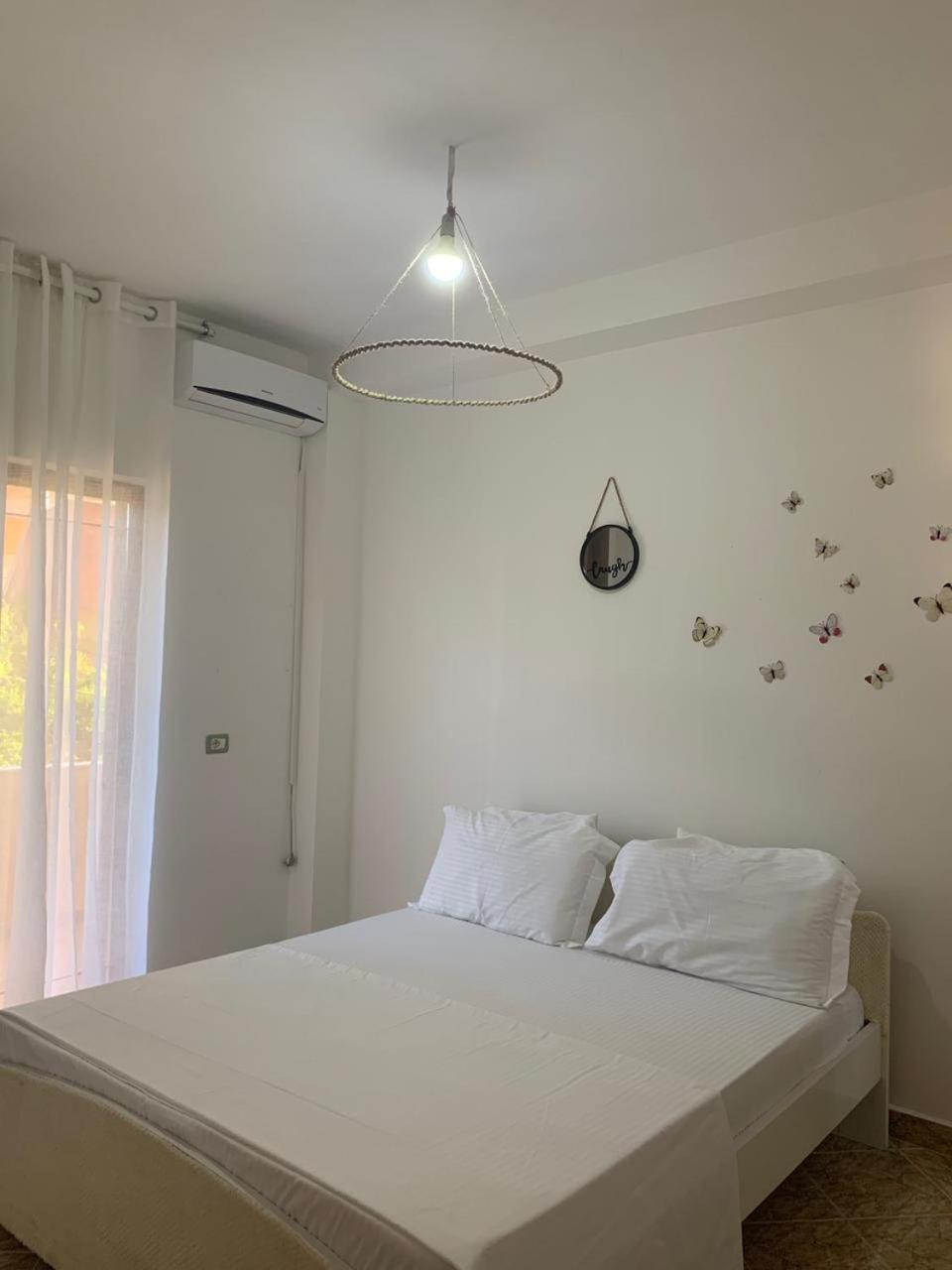 Kenza Apartments Sarande Ruang foto