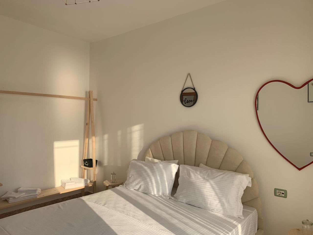Kenza Apartments Sarande Ruang foto
