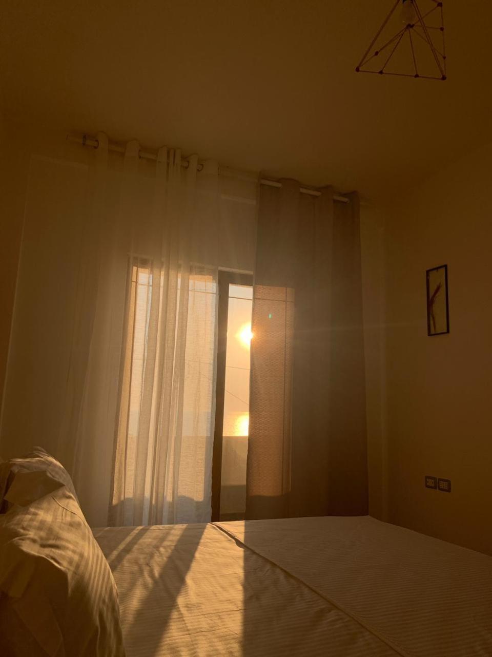 Kenza Apartments Sarande Ruang foto