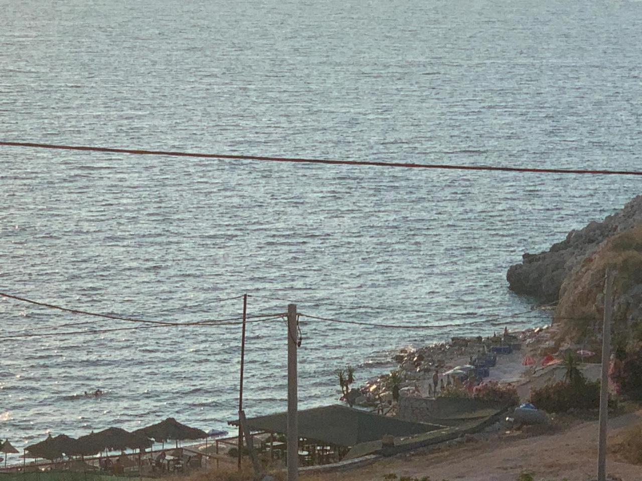 Kenza Apartments Sarande Ruang foto
